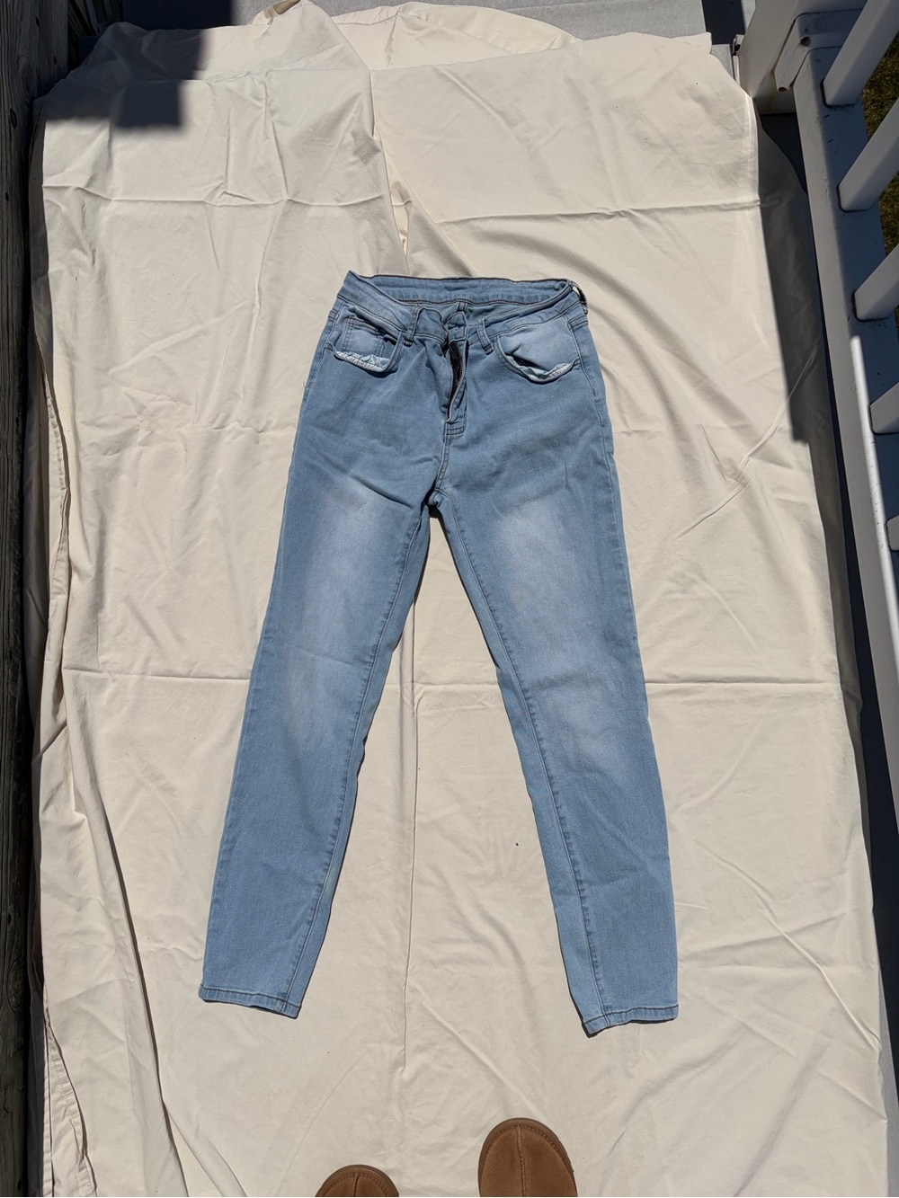 SHEIN Light Blue Straight Leg Jeans
